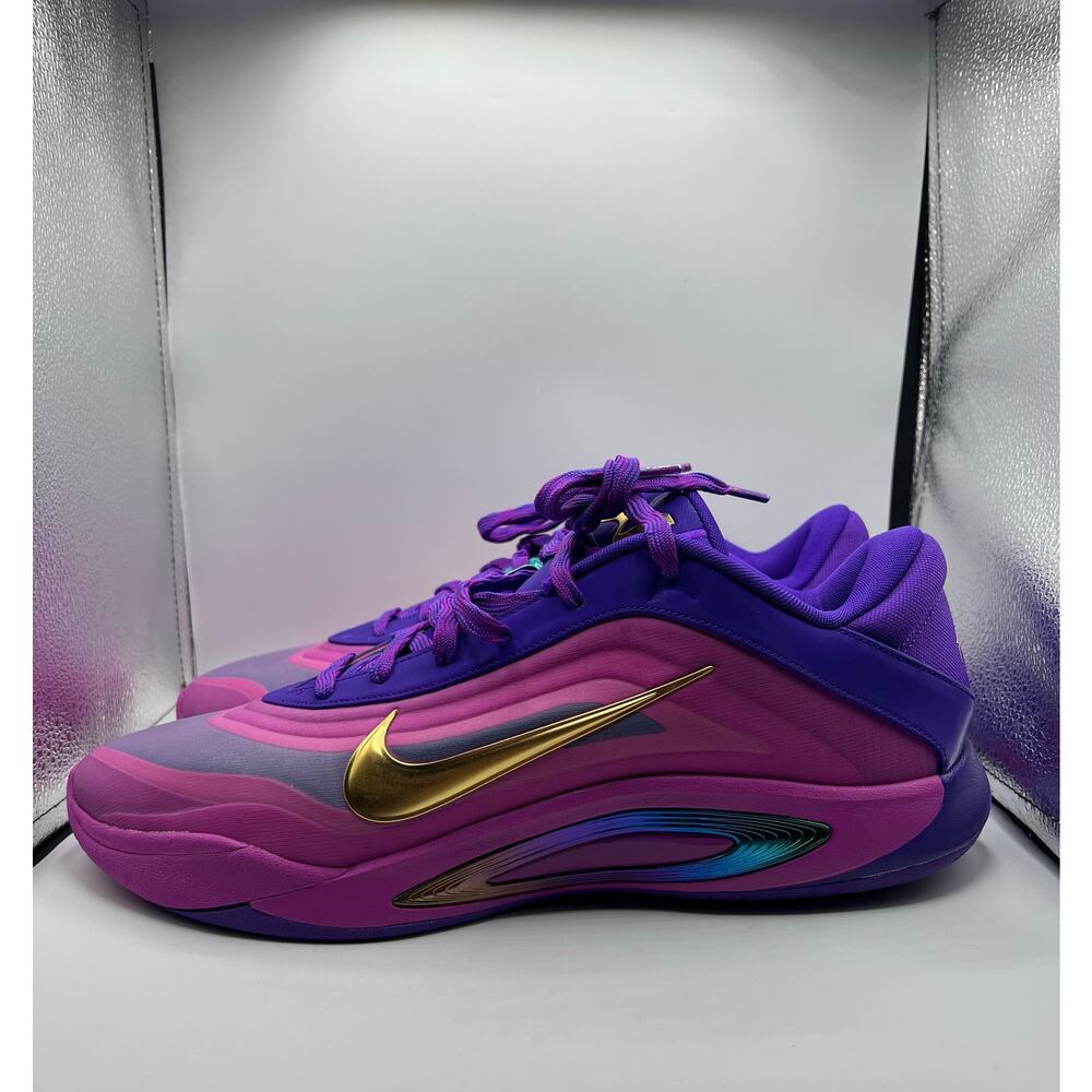 Nike Wmns A’One “Unapologetic” 
size 15.5 W